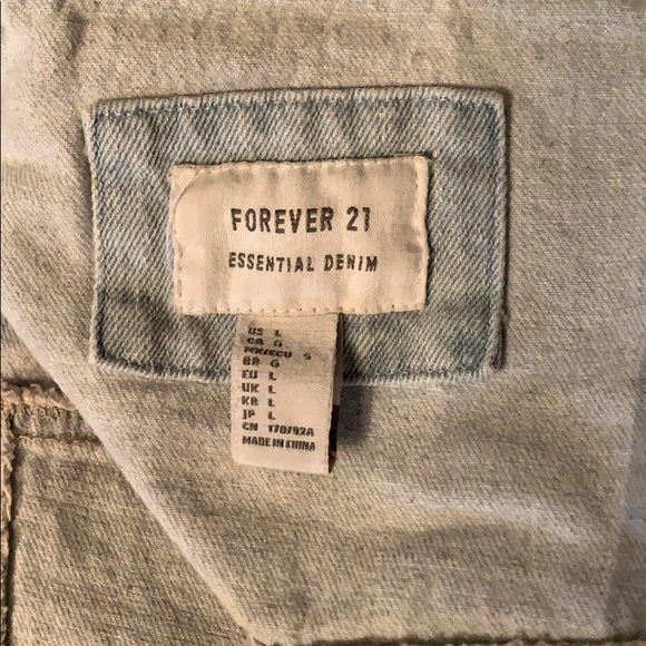 Forever 21 Denim Jacket - Picture 3 of 7